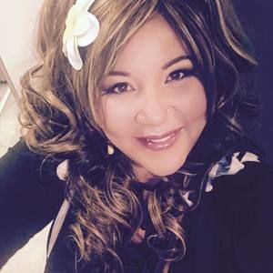 Meet your Posher, Rebekah